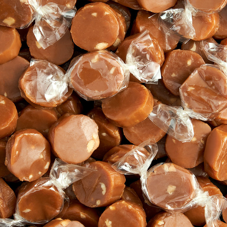 Flødekarameller med Peanuts og Sydesalt løse karameller